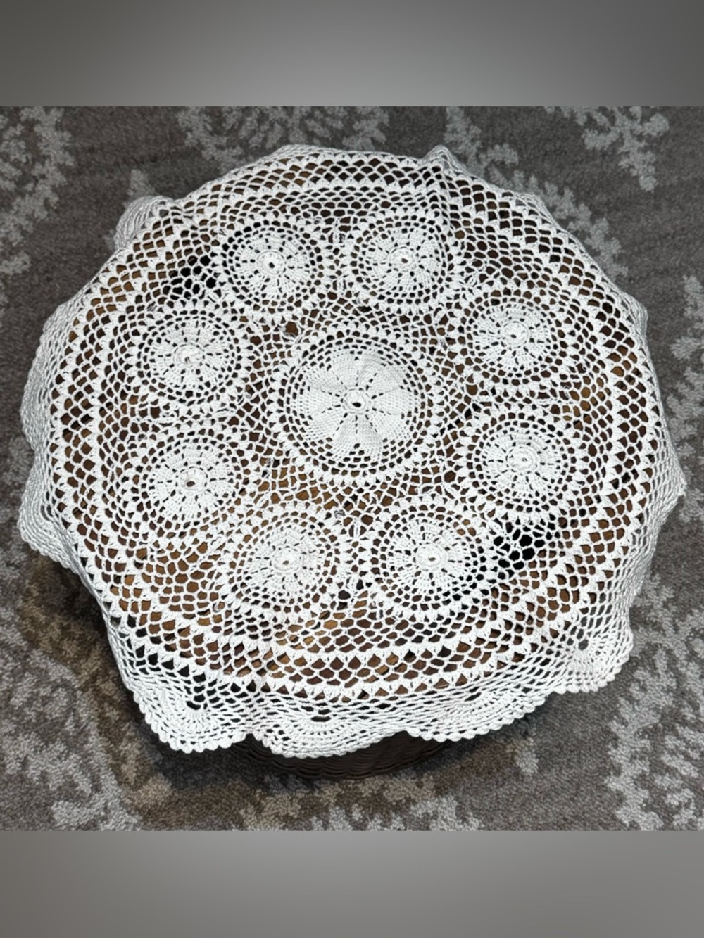 Crochet Vintage White Doily✨